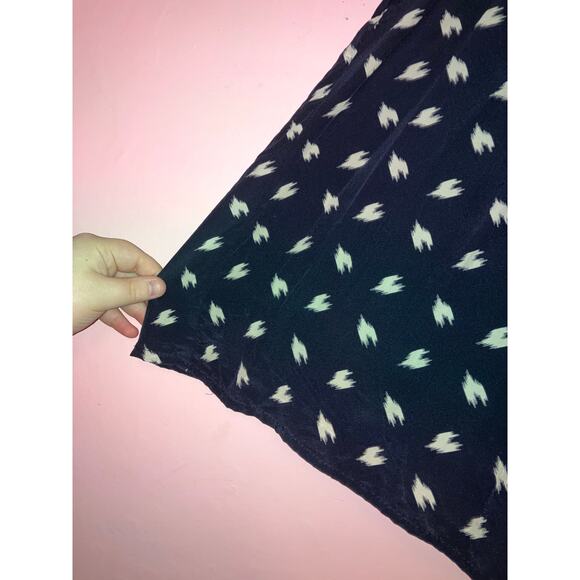 Cynthia Rowley 100% Silk tank top blouse size small - Picture 2 of 7